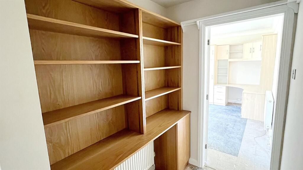 Additional image 10 of Vesey Close, Four Oaks