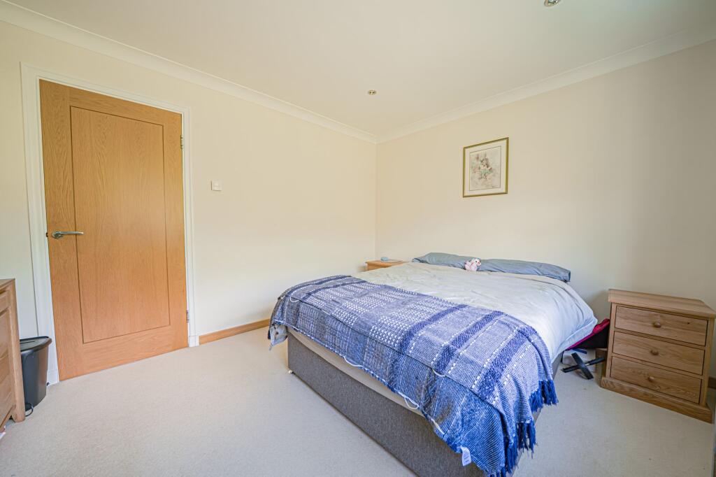 Additional image 9 of Hampton Lane, Woodlawn Hampton Lane, B91