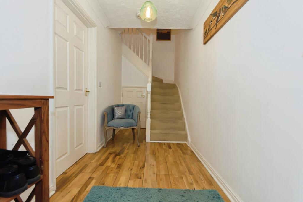 Additional image 2 of Middlewood Close, Solihull, West Midlands, B91