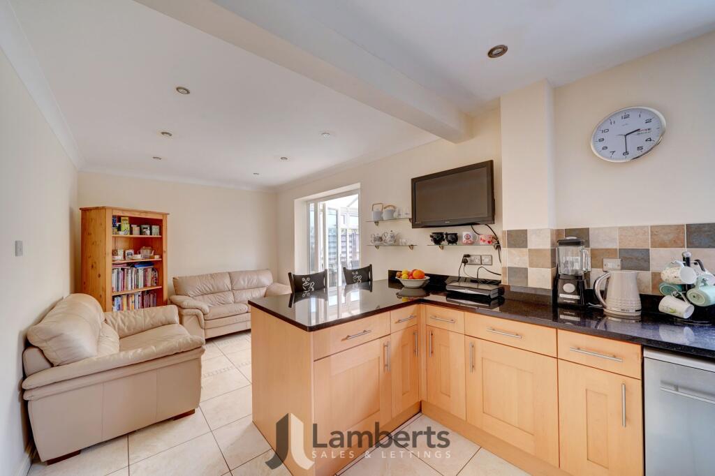 Additional image 5 of Johns Close, Studley, B80