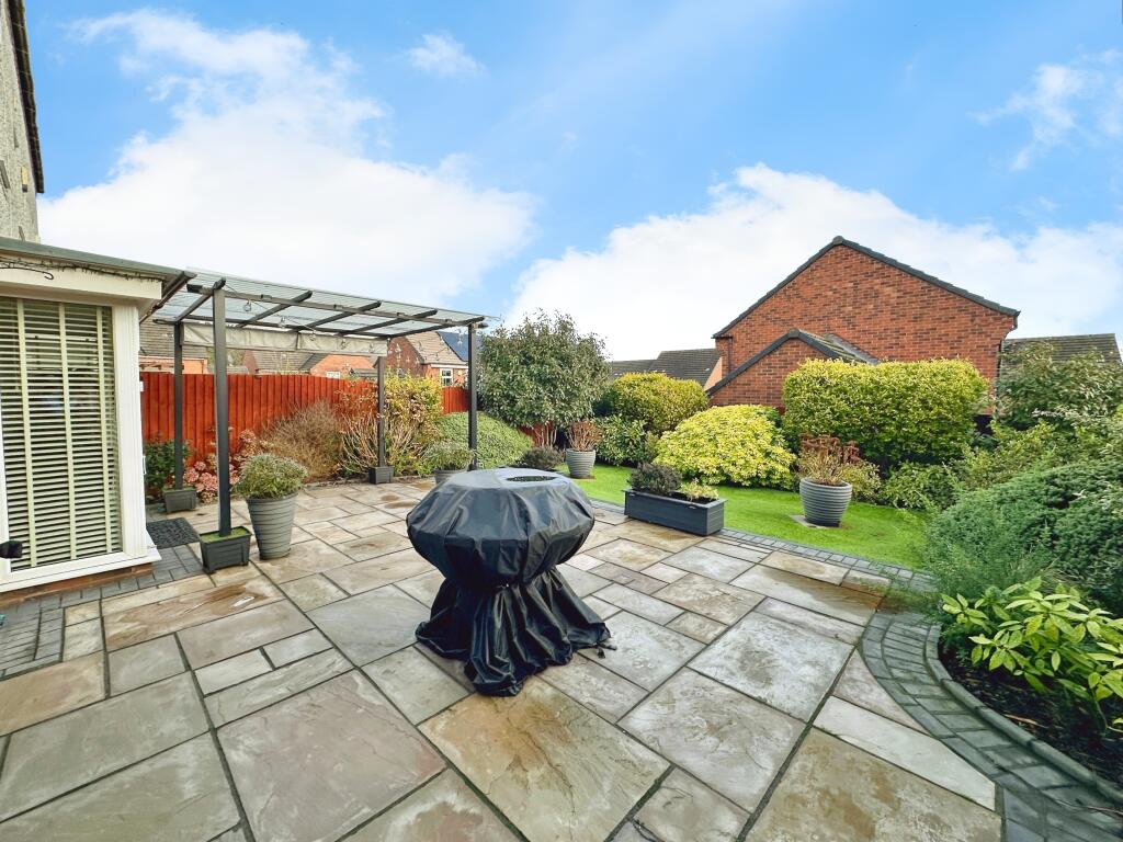 Additional image 25 of Bassett Crescent, West Bromwich, B71