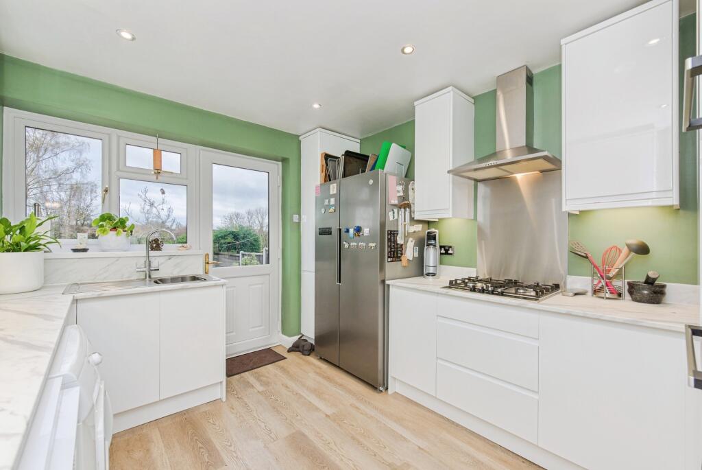 Additional image 19 of Parkfield Avenue, Tamworth, B77