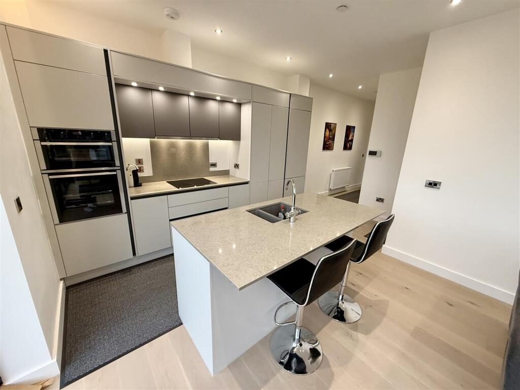 Additional image 2 of Broadoaks, 548 Streetsbrook Road, Solihull