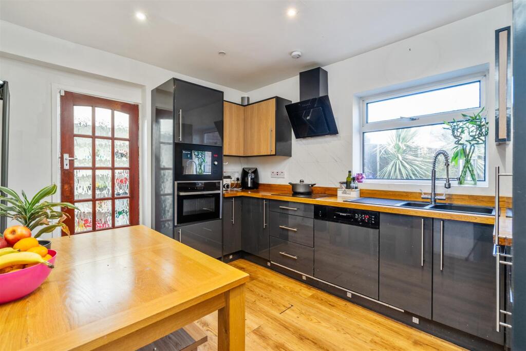 Additional image 5 of High Street, Shirley, Solihull