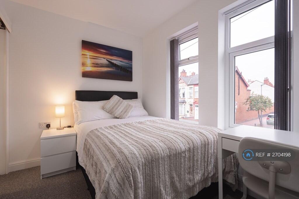 Additional image 33 of Bearwood Road, Smethwick, B66