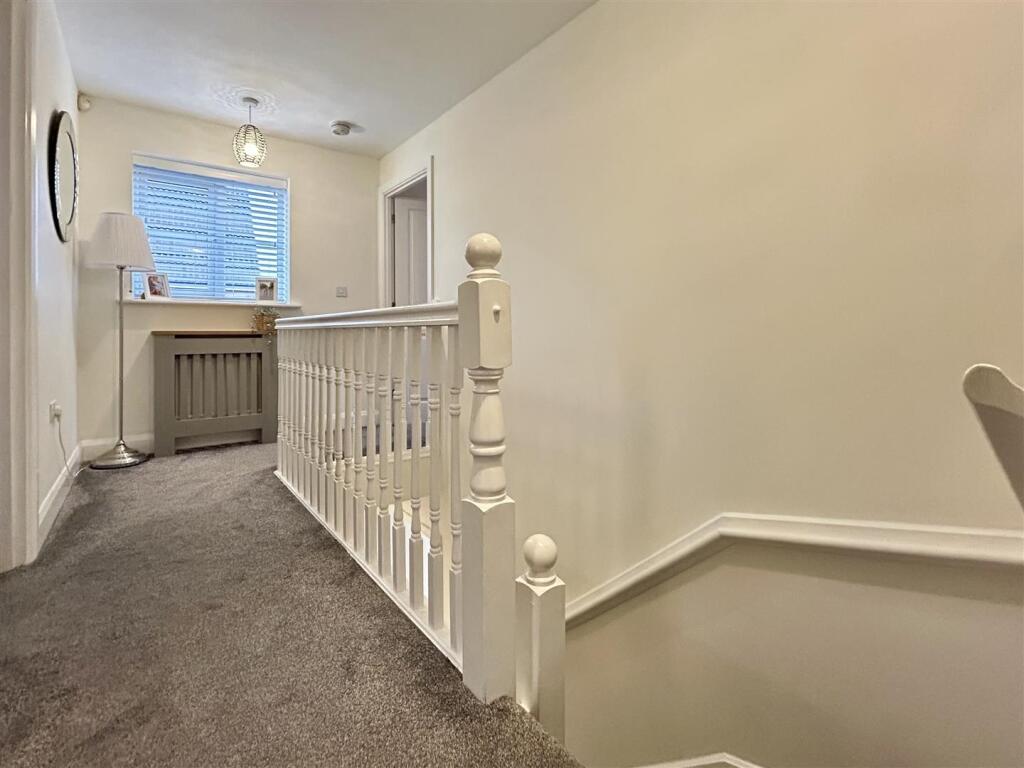 Additional image 13 of Poppy Avenue, Oldbury