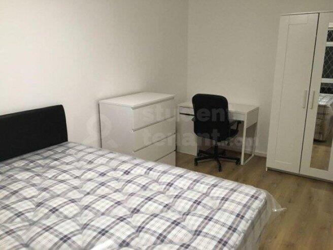 Additional image 30 of Brough Close