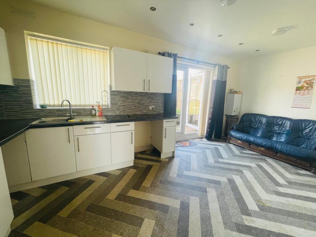 Additional image 3 of Beverley Road, West Bromwich, B71