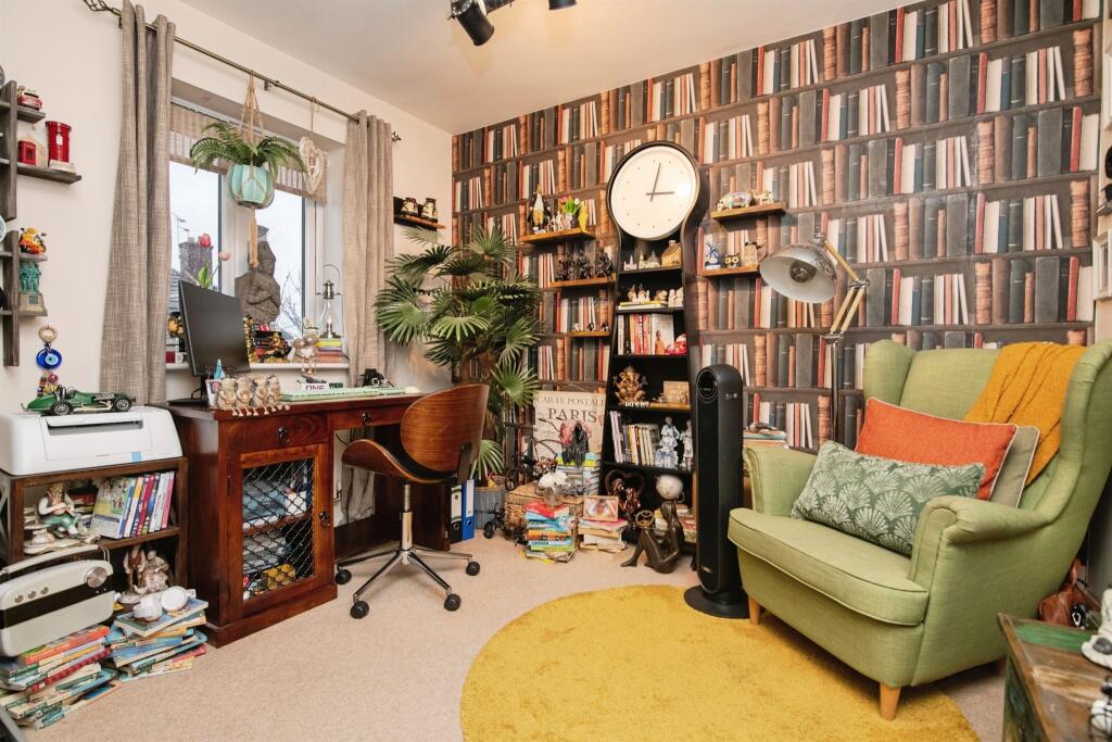 Additional image 9 of Hawthorn Road, West Bromwich