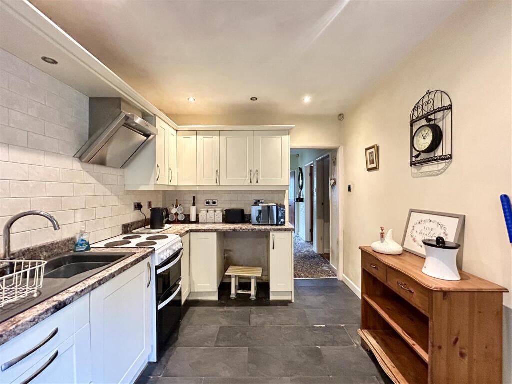 Additional image 6 of Corngreaves Road, Cradley Heath