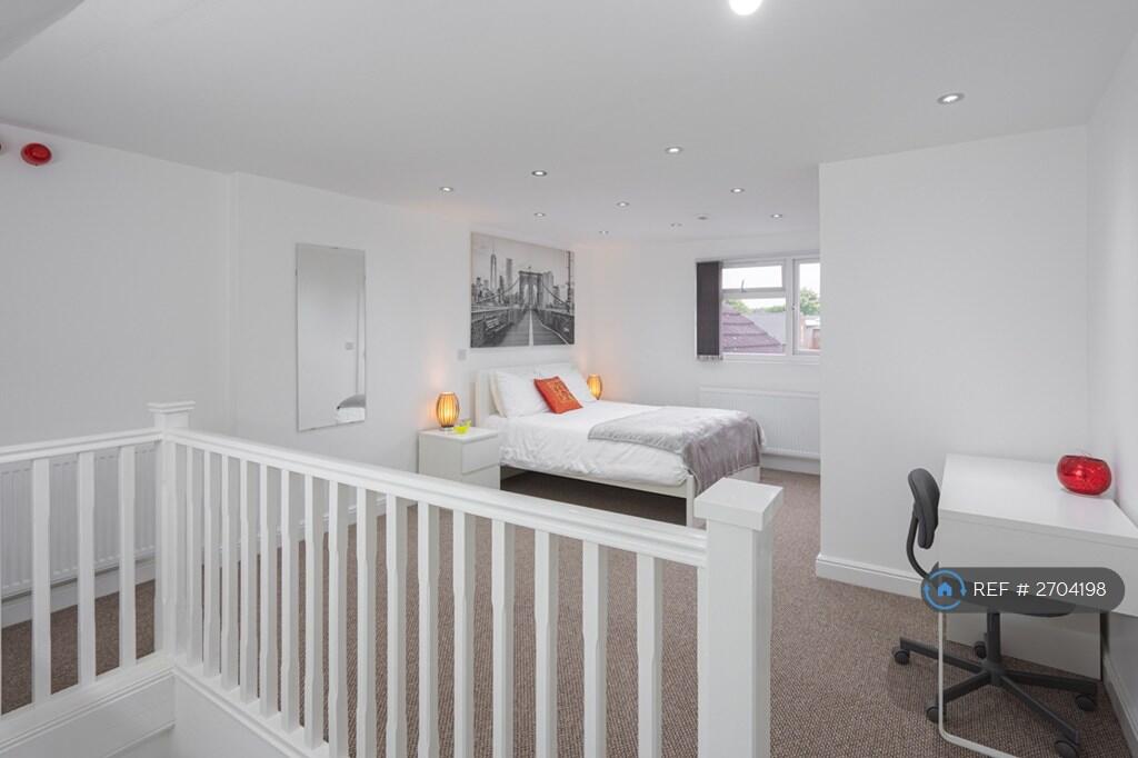 Additional image 38 of Bearwood Road, Smethwick, B66