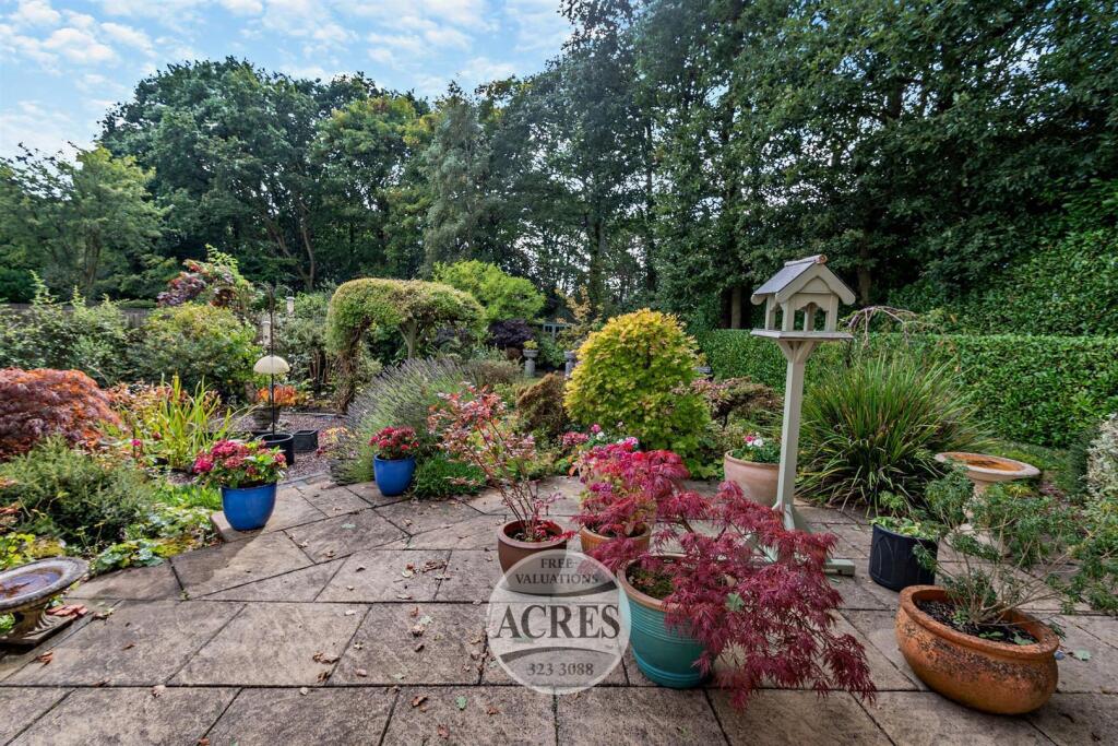 Additional image 37 of Newick Avenue, Little Aston Park