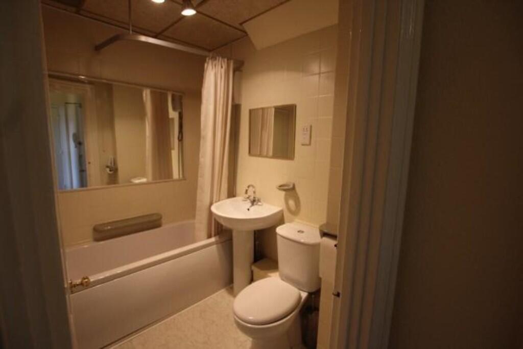 Additional image 4 of Manor Court, Manor Road, Solihull