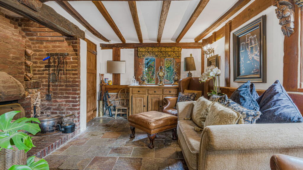 Additional image 8 of Wiggins Hill Road, Wishaw