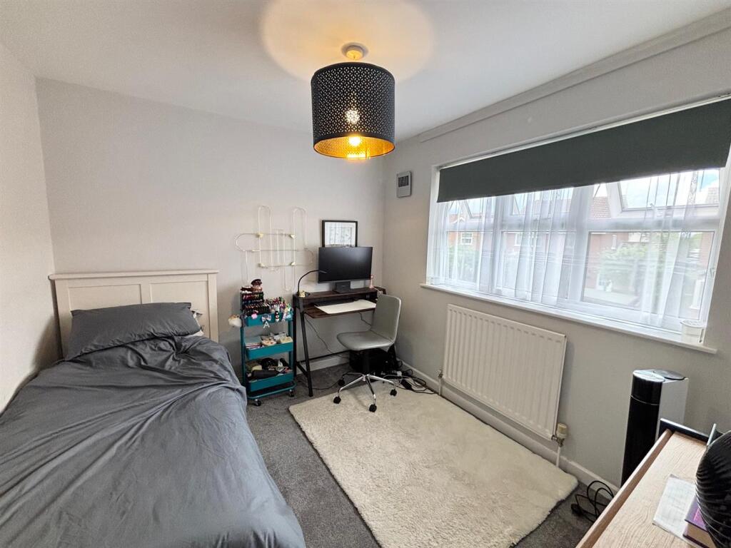 Additional image 7 of Woodbury Grove, Solihull, West Midlands