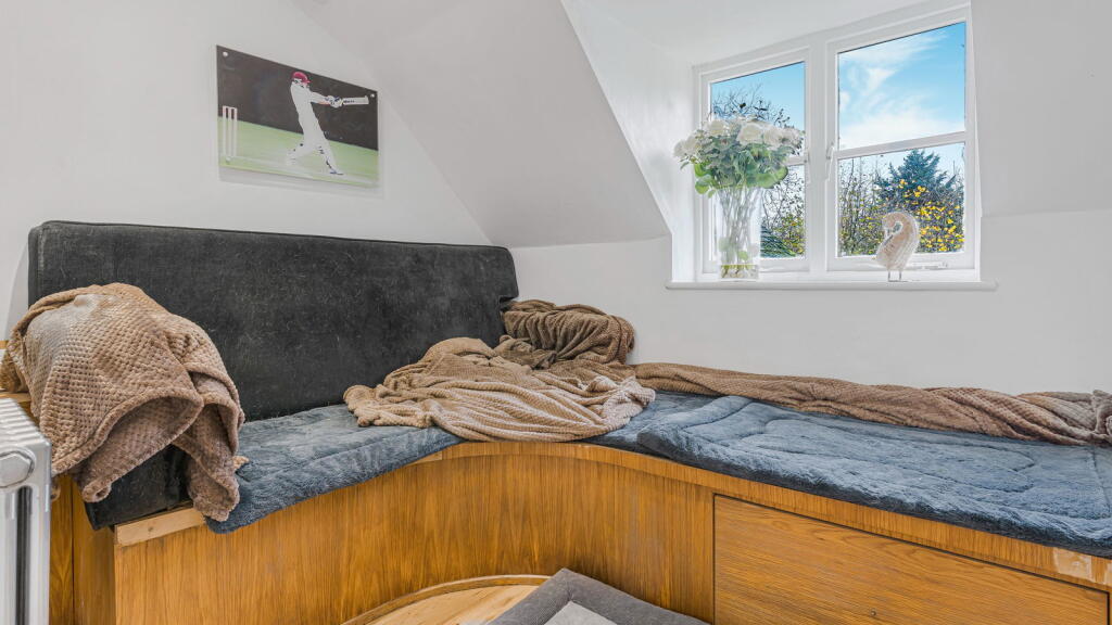 Additional image 23 of Wiggins Hill Road, Wishaw