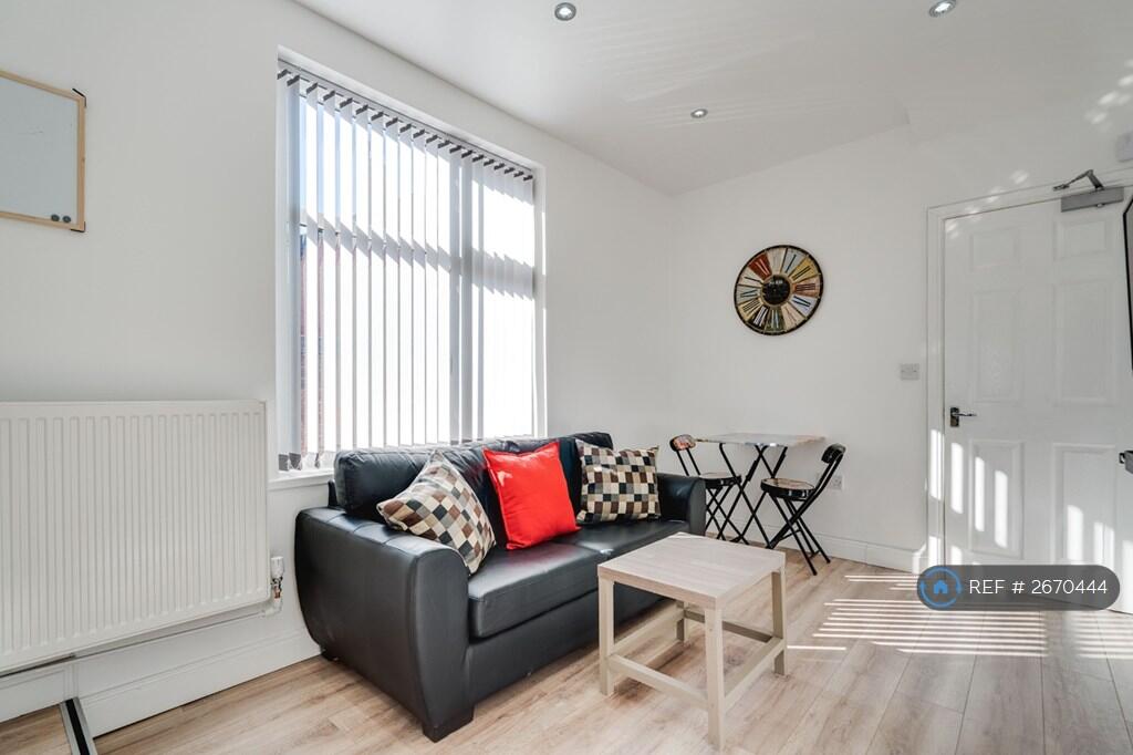 Additional image 5 of Bearwood Road, Smethwick, B66