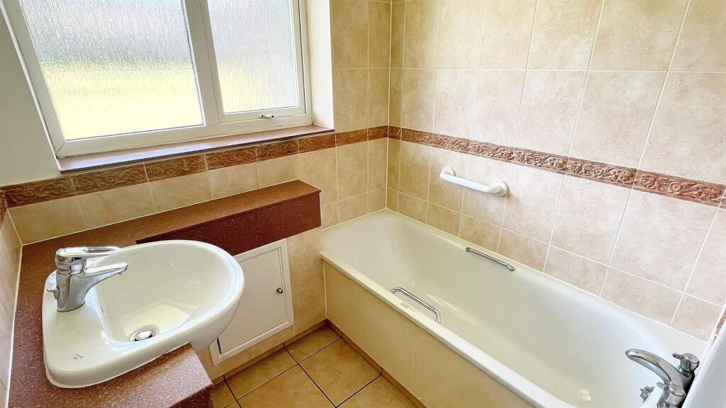 Additional image 9 of Vesey Close, Four Oaks