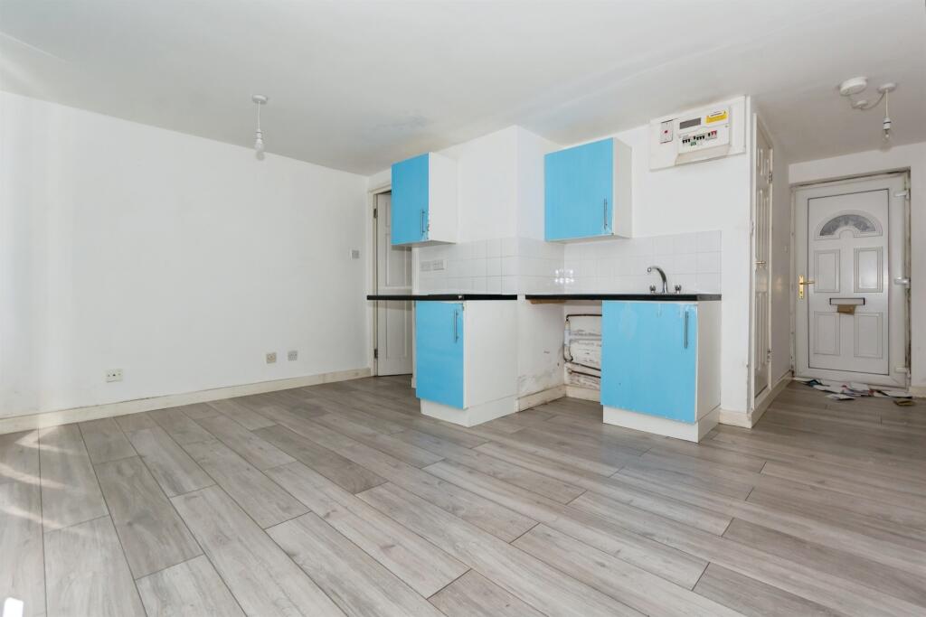 Additional image 4 of St. Matthews Road, SMETHWICK