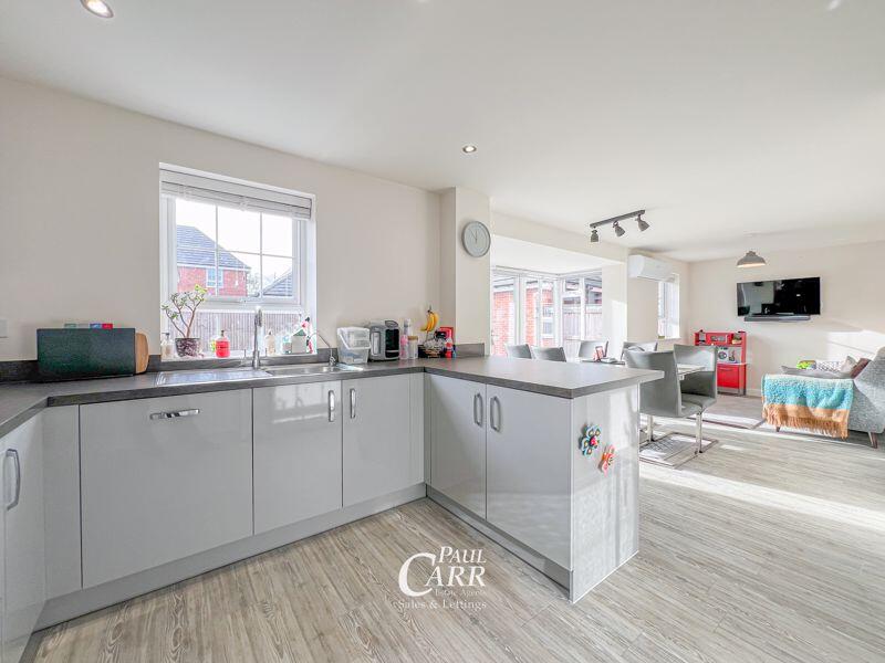 Additional image 10 of Bennet Close, Tamworth, B78 3BT - Modern Family Home