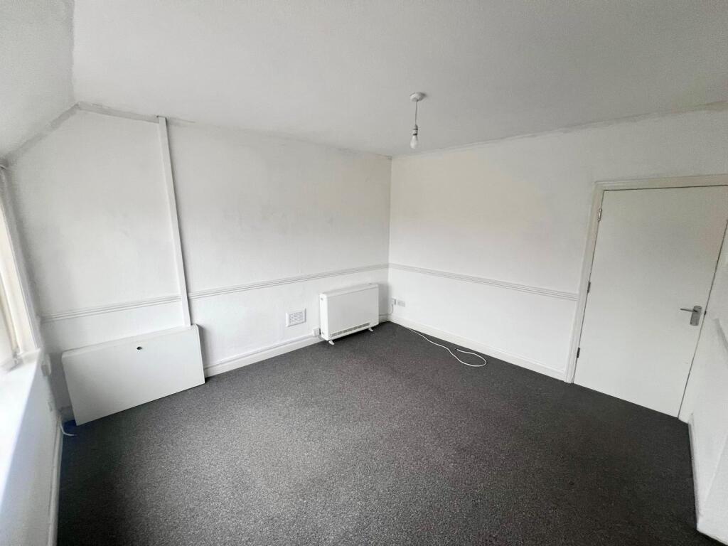 Additional image 4 of Yew Tree Lane, SOLIHULL