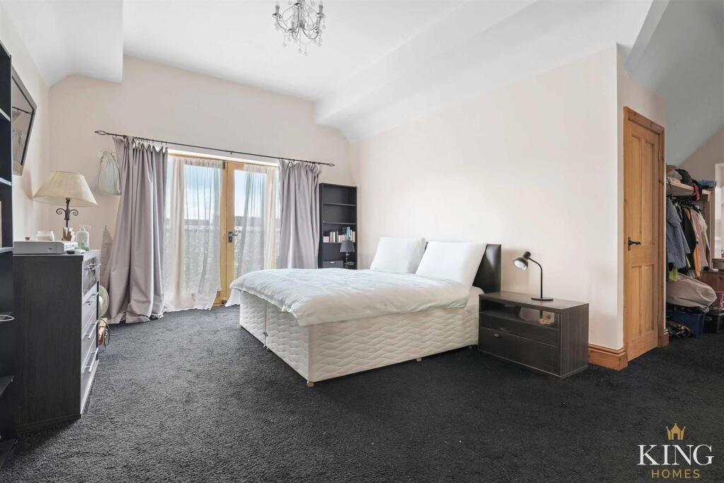 Additional image 13 of Holt Road, Studley