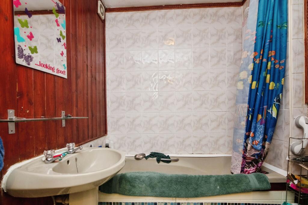 Additional image 14 of Winchester Close, Rowley Regis, B65