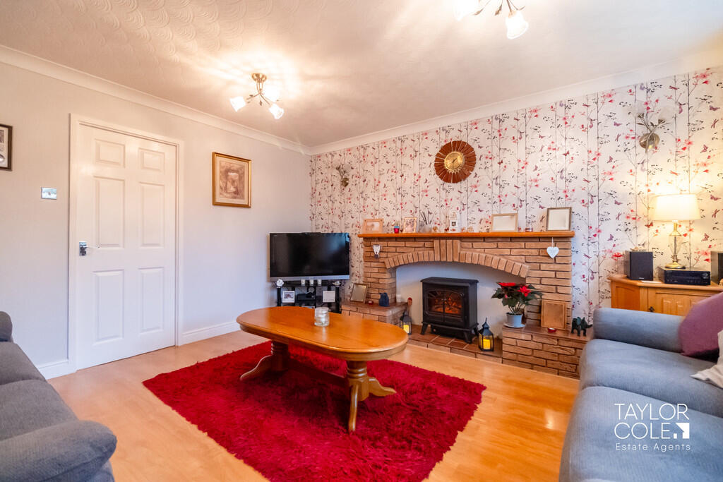 Additional image 2 of St. Andrews, Tamworth