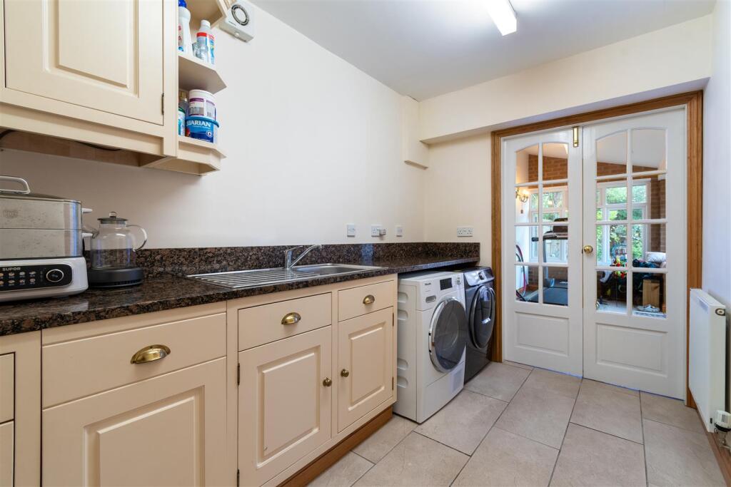 Additional image 7 of Newick Avenue, Little Aston