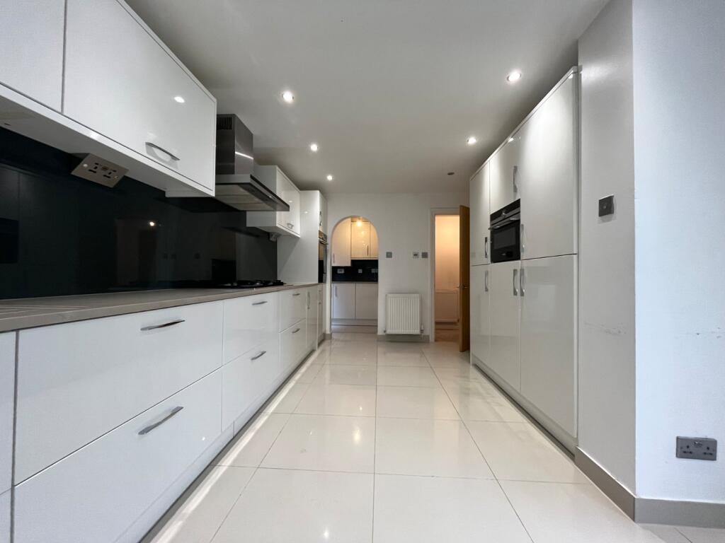 Additional image 4 of Brobury Croft, Solihull, West Midlands, B91