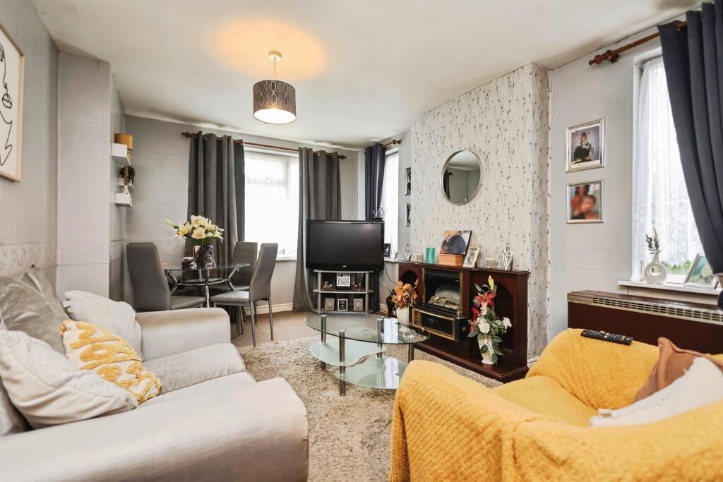 Additional image 17 of Central Avenue, Rowley Regis