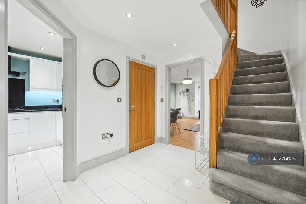 Additional image 12 of Parish Mews, Hampton-In-Arden, Solihull, B92