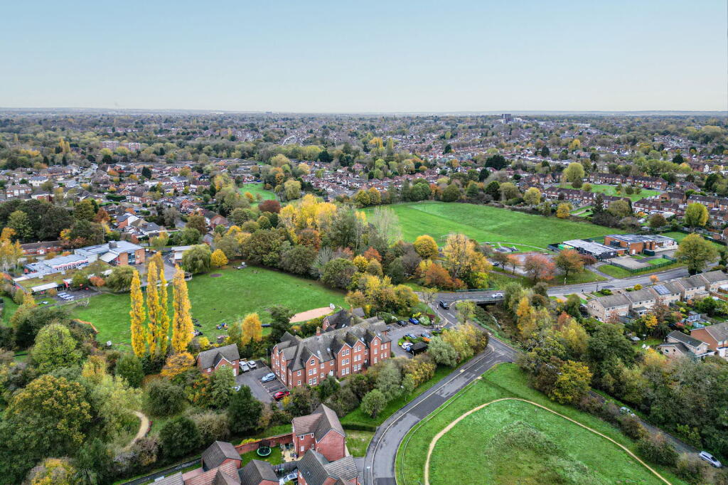 Additional image 8 of Eversleigh Court Aqueduct Road, Shirley