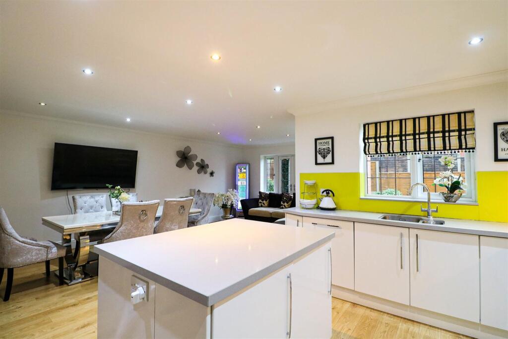 Additional image 4 of Beech Hill Close, Sutton Coldfield