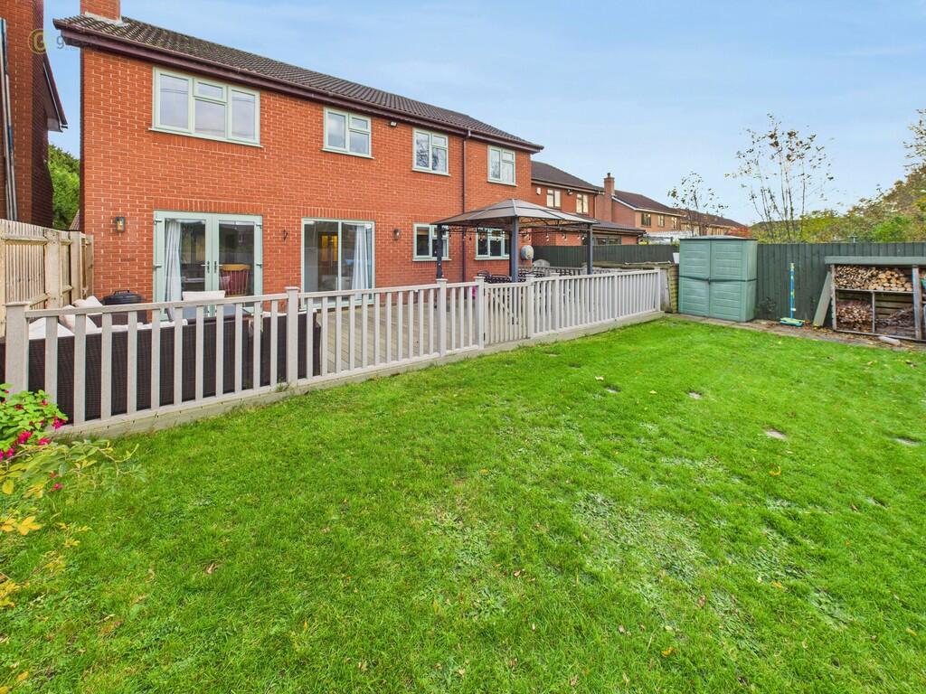 Additional image 40 of Longleat, Riverside