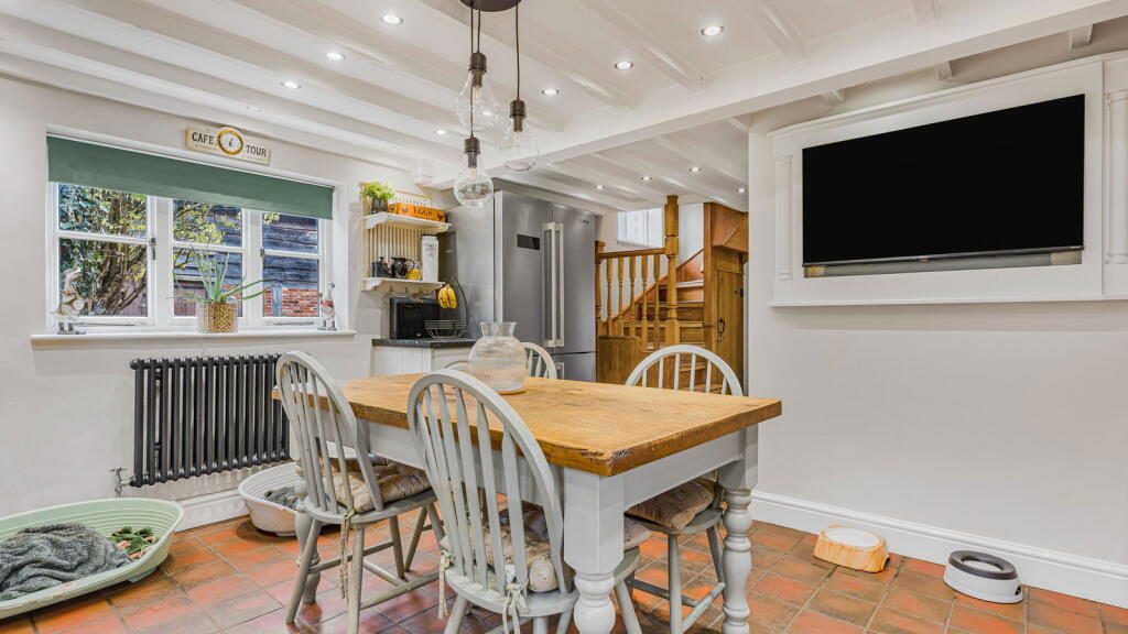 Additional image 34 of Wiggins Hill Road, Wishaw