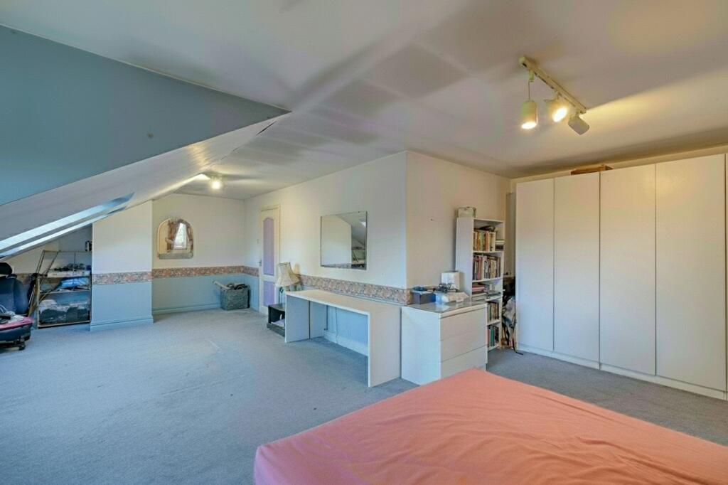 Additional image 19 of Dickens Heath Road, Shirley, B90