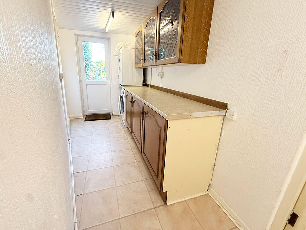 Additional image 9 of Cottesmore Close, West Bromwich, B71 3SB