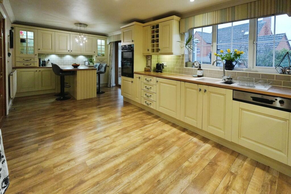 Additional image 11 of Harrington Croft, West Bromwich, B71