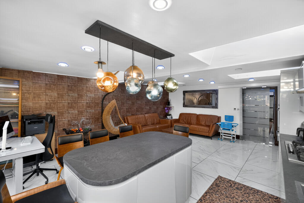 Additional image 36 of Stechford Lane, Birmingham, B8