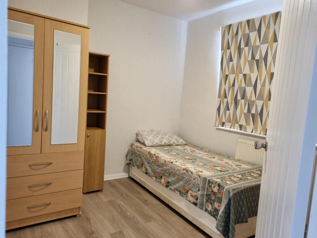 Additional image 6 of Windsor Road Rowley Regis