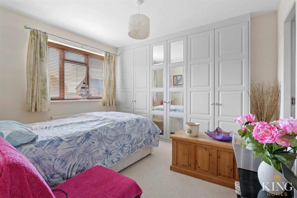 Additional image 13 of Westmead Avenue, Studley