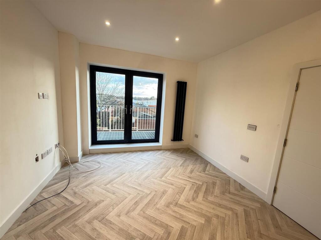 Additional image 3 of Two Bedroom- Black Lake, West Bromwich