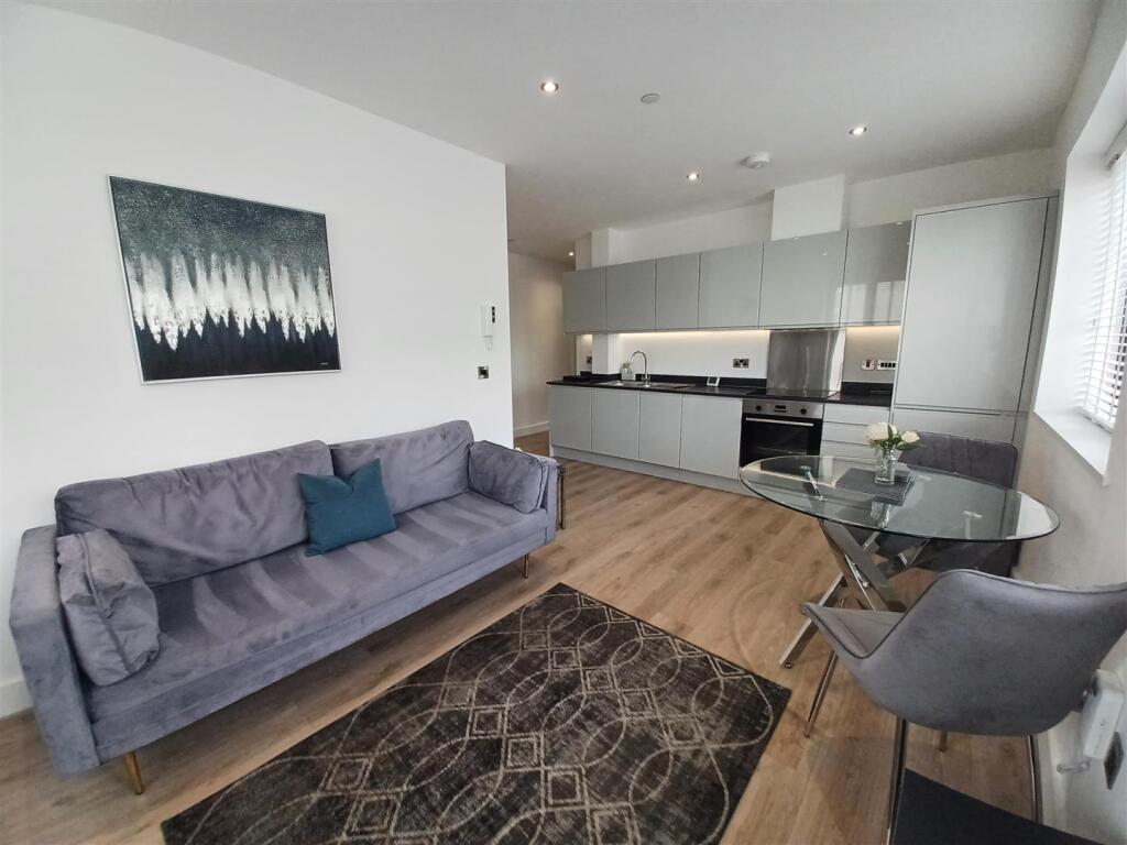 Additional image 5 of Broadoaks, Streetsbrook Road, Solihull