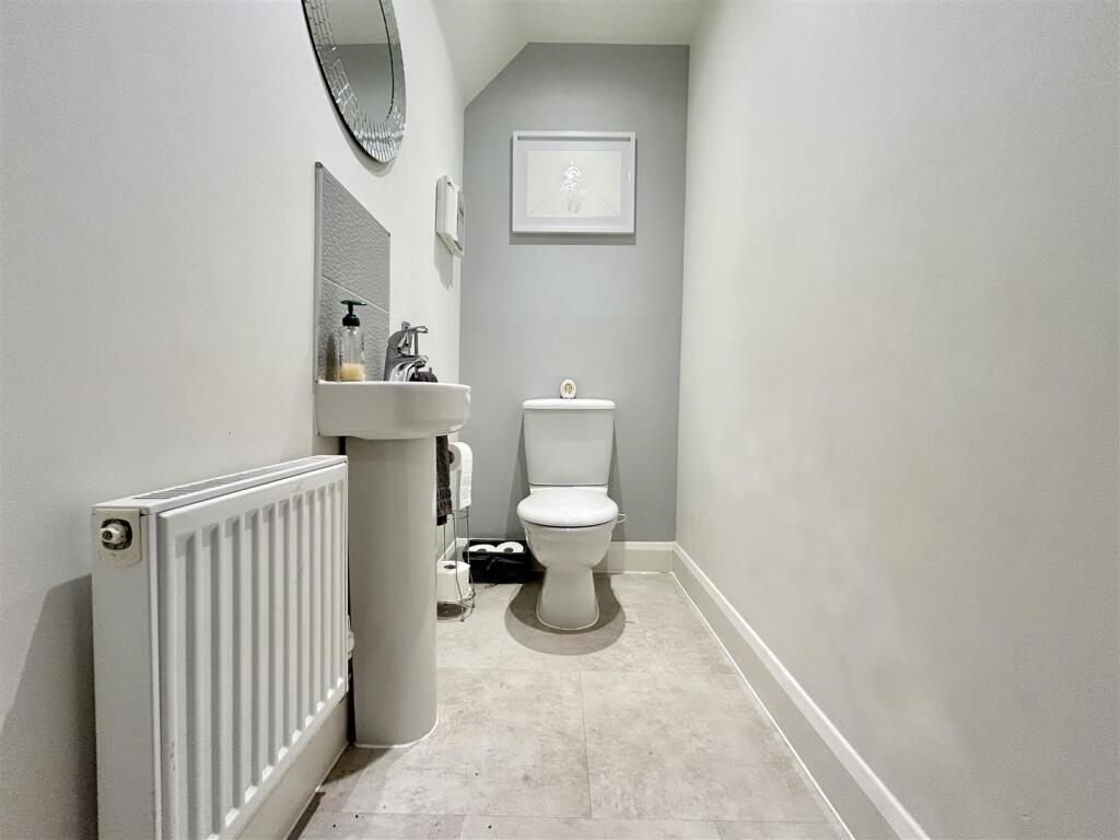 Additional image 8 of Poppy Avenue, Oldbury