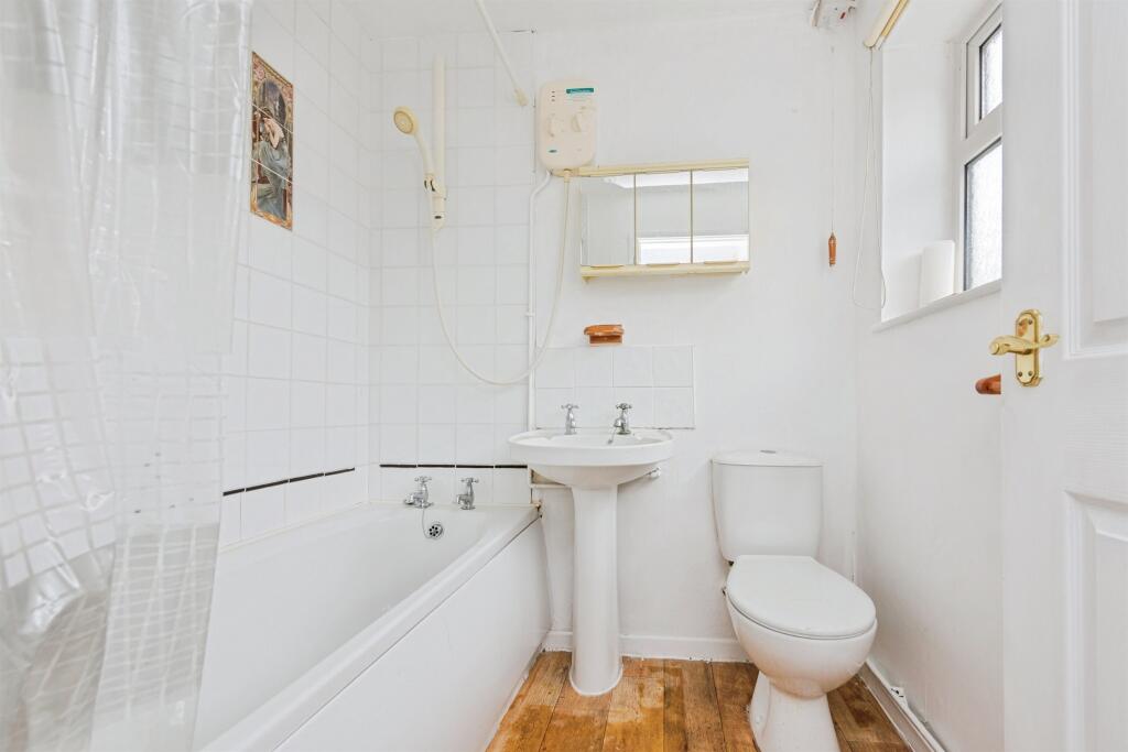 Additional image 14 of Deltic, Tamworth