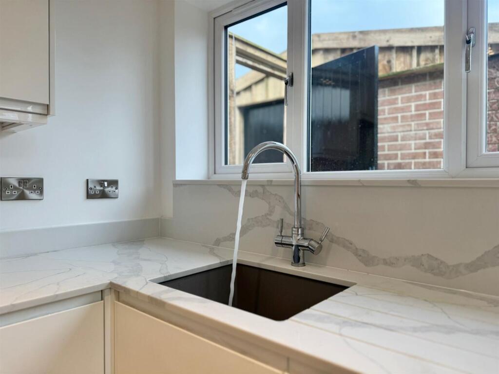 Additional image 12 of Springfield Crescent, Sutton Coldfield, B76 2SS