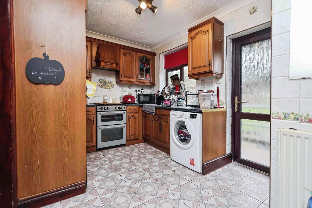 Additional image 18 of Central Avenue, Rowley Regis