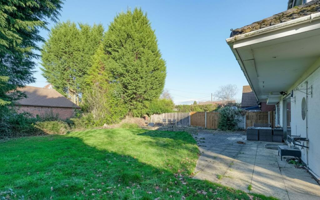 Additional image 21 of Dickens Heath Road, Shirley, B90