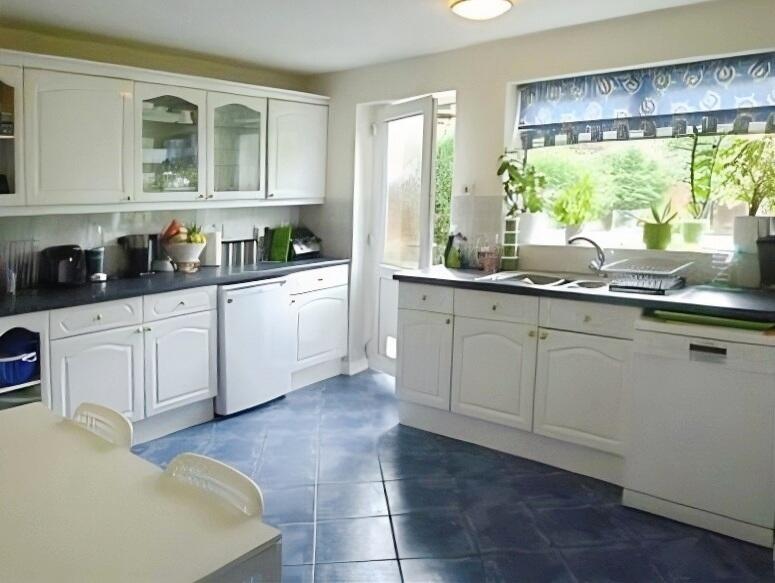 Additional image 4 of Melford Hall Road, Solihull B91 2ES